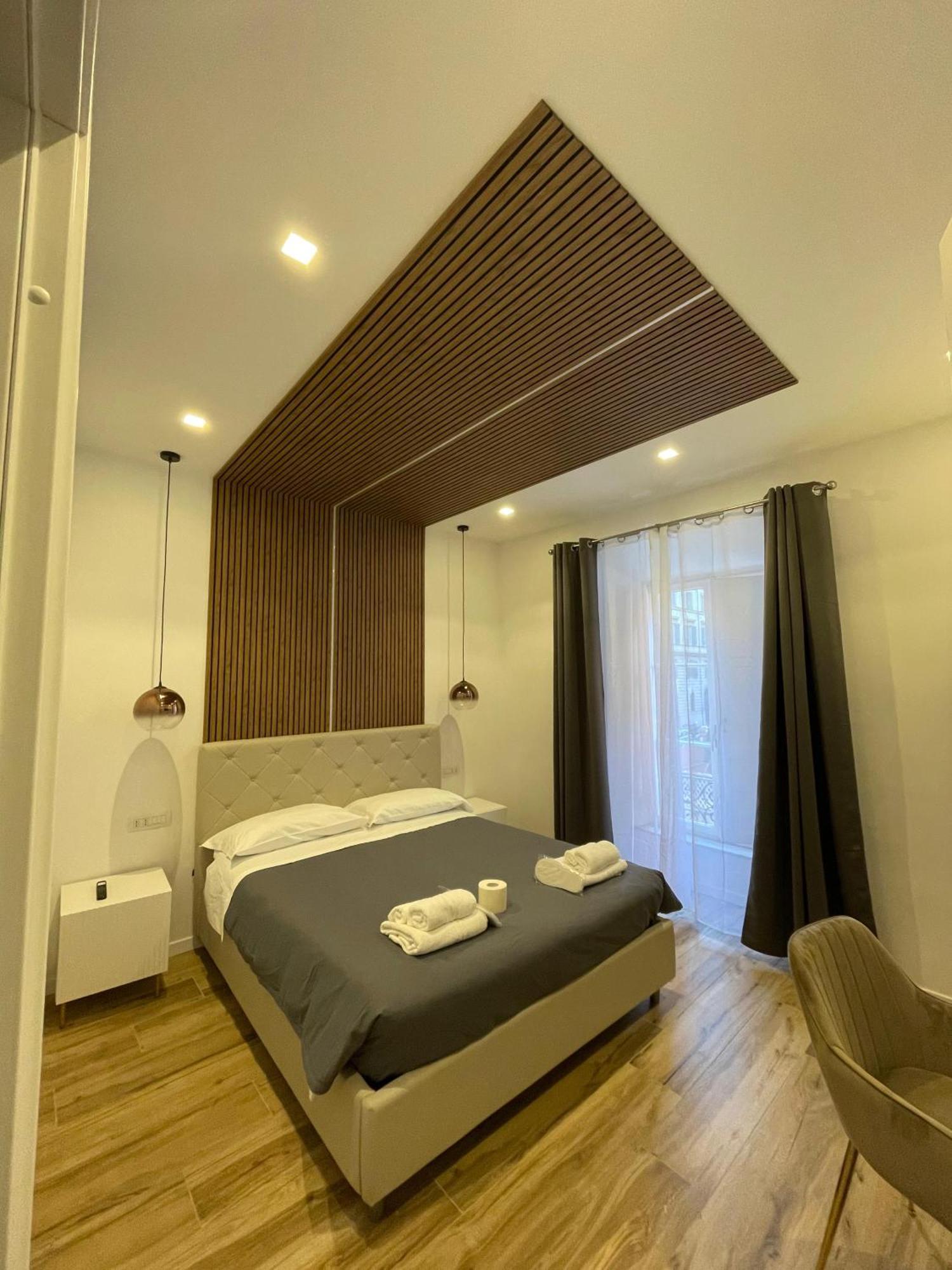 Pensión Essenza House *